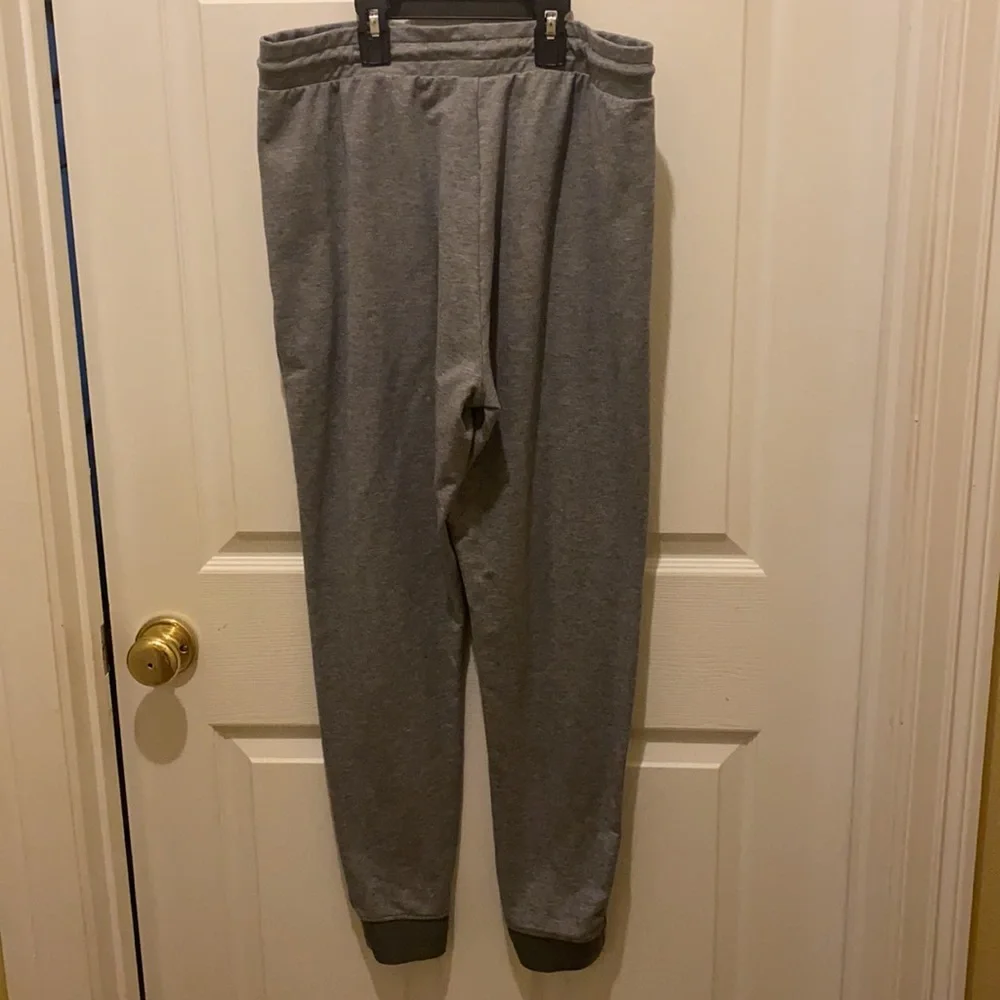 Gymshark Lightweight Joggers Size L Gray - Picture 5 of 9